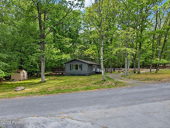 4th image of 159 Sandstone Dr