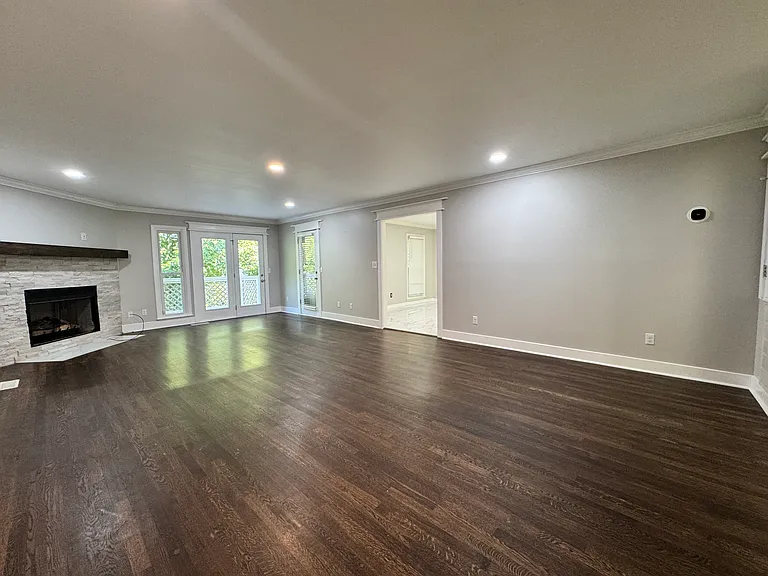 2012 Fairway Hills Dr — Photo 10