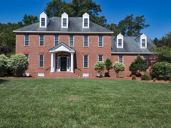 2nd image of 104 Water Fowl Dr