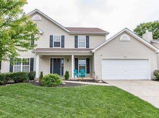 541 Great Oaks Meadow Dr, Wentzville, MO 63385