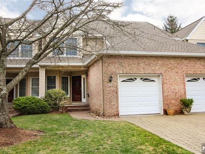 35 Trotters Ln, Allendale, NJ, 07401