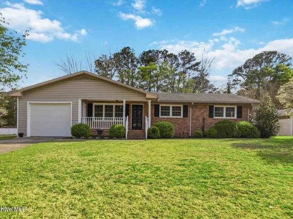 1709 Hillcrest Drive W, Wilson, NC 27893