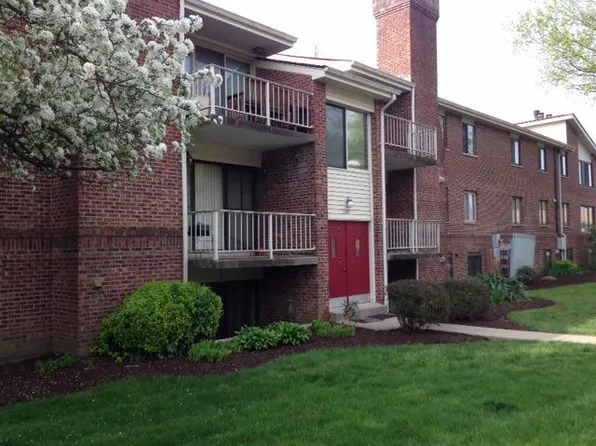 1305 Boone Aire Rd #6, Florence, KY 41042