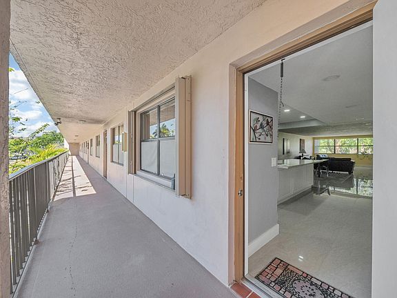 4th image of 2704 NW 104th Avenue #210