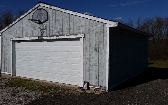 3rd image of 1132 County Road 620