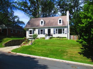 7021 Bybrook Ln, Chevy Chase, MD