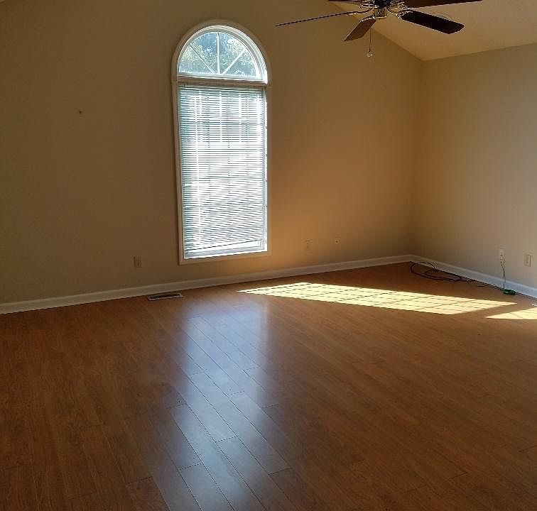 2nd image of 8315 1/2 Harris Rd