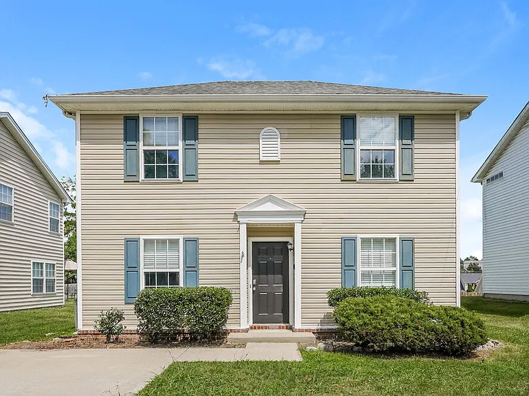 7480 Maggie Dr — Photo 1