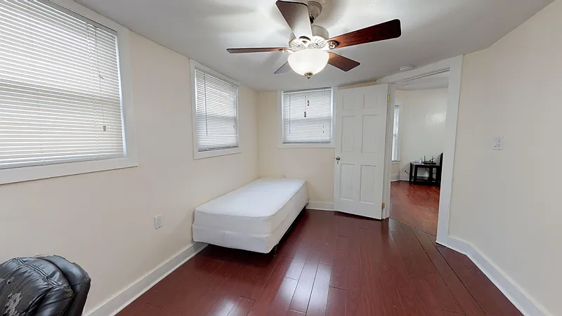 316 Westcott - 2 — Photo 3