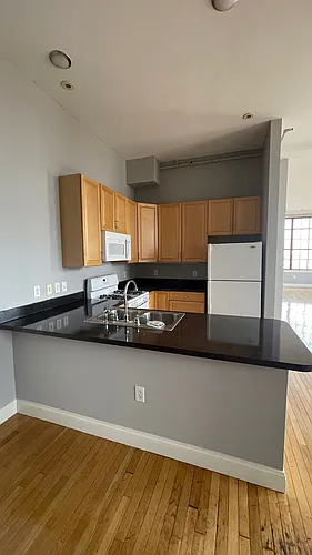 2404 Prospect Ave Photo 1