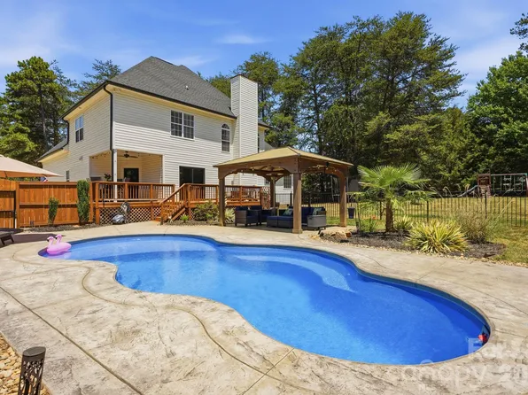 115 Turbyfill Rd, Mooresville, NC 28117