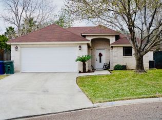 107 Orchard Ct, Laredo, TX 78045