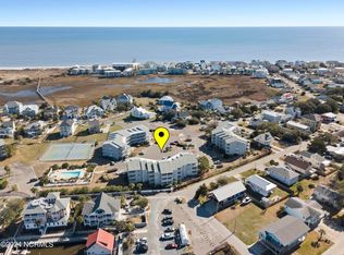400 Virginia Ave APT 102B, Carolina Beach, NC 28428