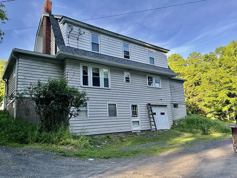 131 Orange St — Photo 23
