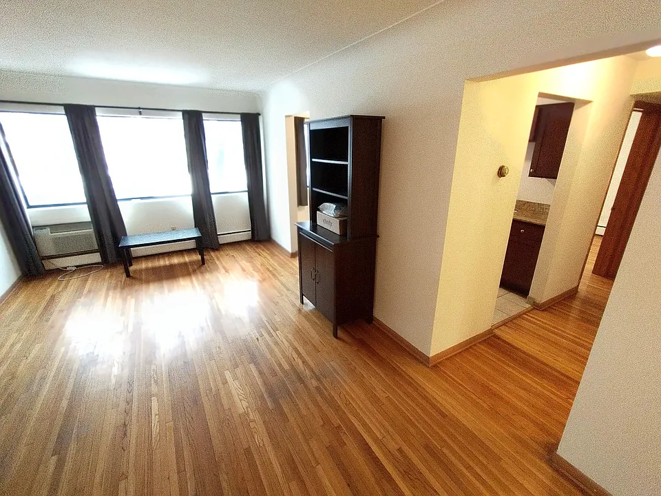 1835 Ulysses St NE #8