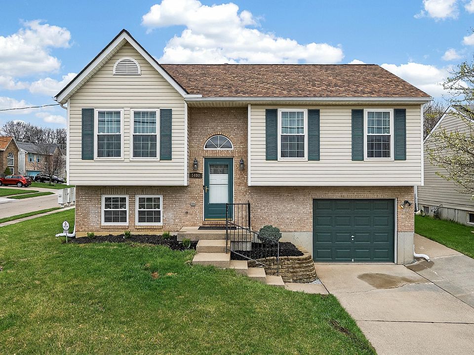 1st image of 1490 Clovernook Dr