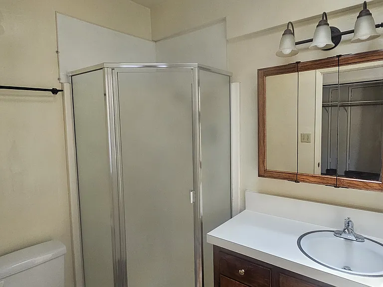 1437 Galleon Way — Photo 4