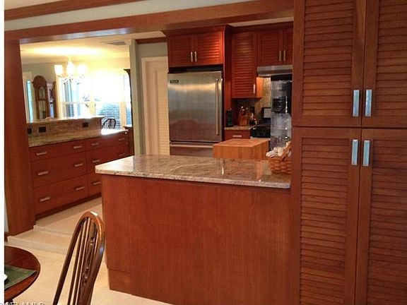 5th image of 253 Bayshore Dr