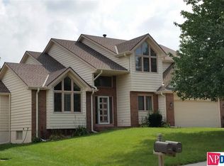 14467 Sherwood Ave, Omaha, NE 68116