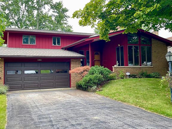 2nd image of 3565 Wenwood Dr