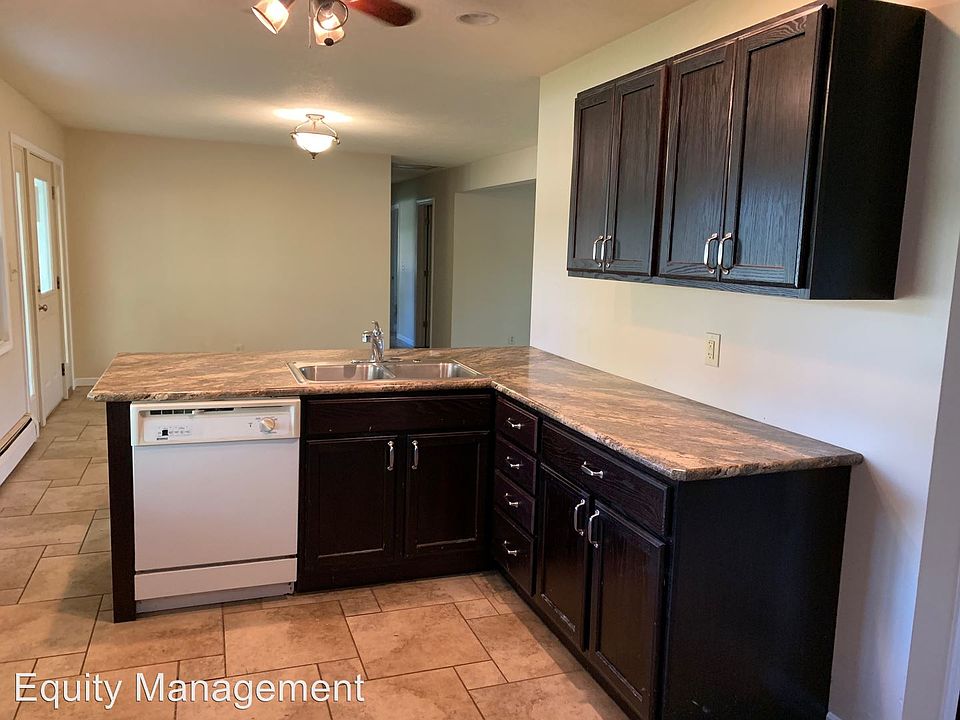1st image of 4659 Fitzgerald Ave
