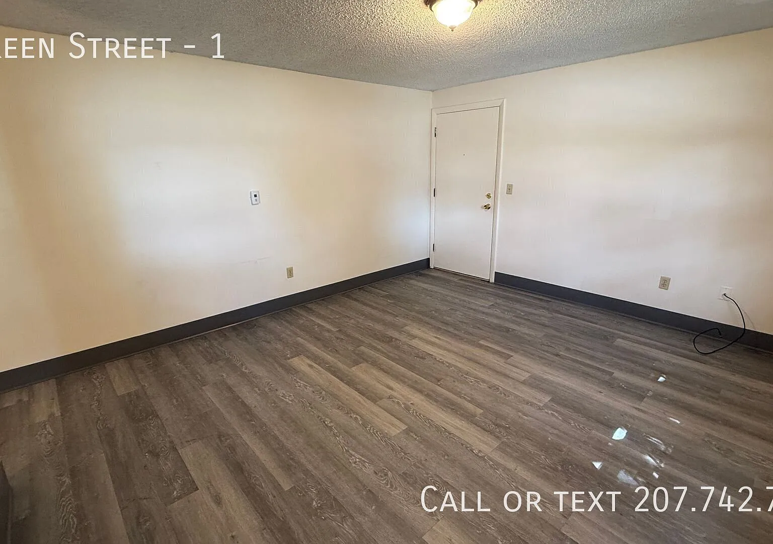 Great 1 Bedroom Apartment in Downntown Dover with Heat and Hot Water Included! — Photo 4