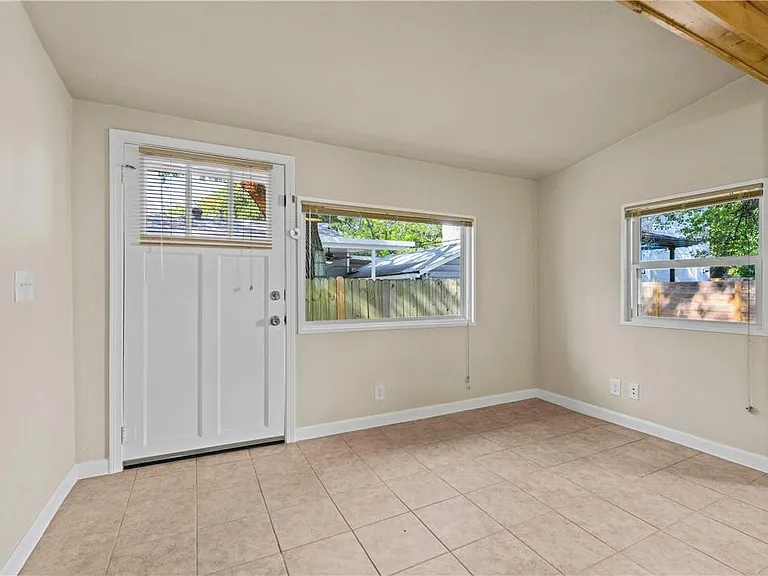 1700 Cullen Ave #B — Photo 7