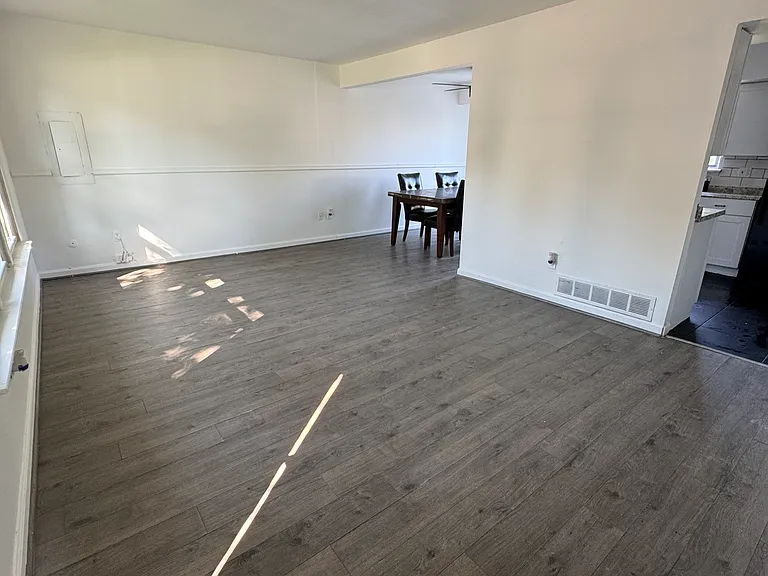 35 Farmhouse Rd — Photo 5