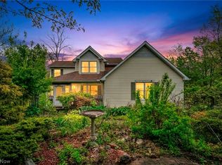 3935 Grant St, Richfield, OH 44286