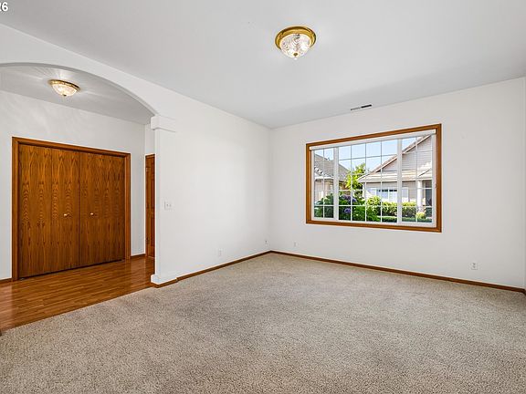 4th image of 1880 Lake Cove Ave