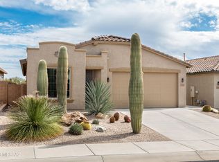 12084 N Golden Mirror Dr, Marana, AZ 85658
