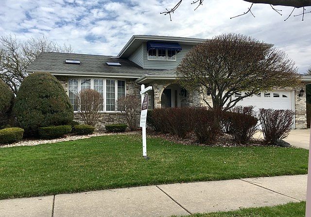1st image of 9821 S Kolin Ave