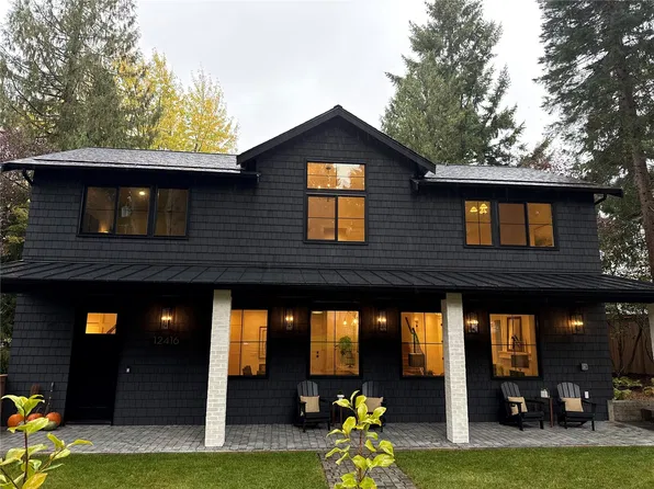 12416 NE 72nd St, Kirkland, WA 98033