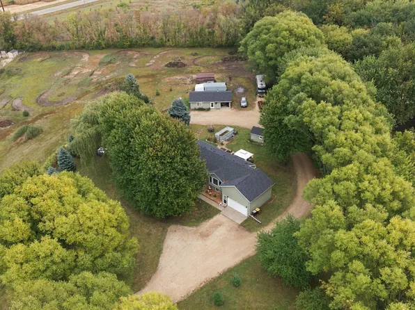 28430 Hogan Ave, Randolph, MN 55065