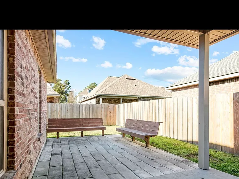 106 Shady Ridge Ln — Photo 5