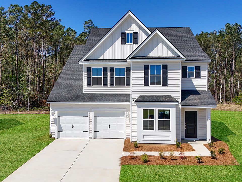 Savannah Arbor Fanning Exterior
