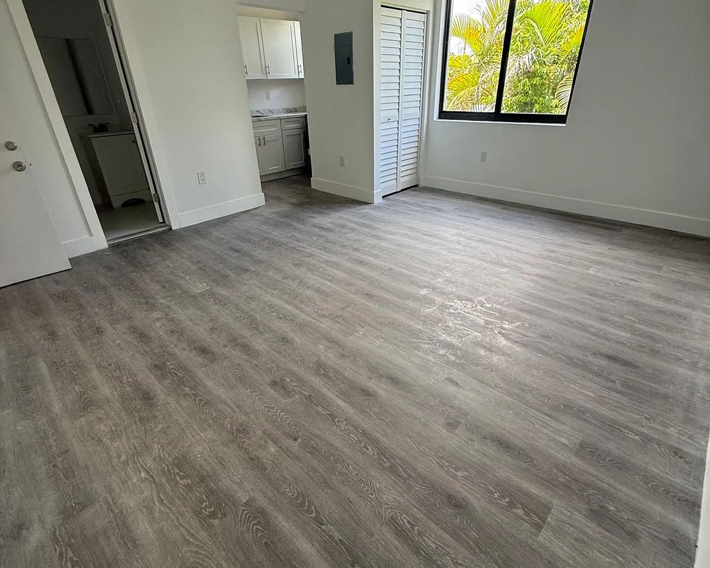 Studio from $1,500/mo & 1/1 from $1,600/mo, newly renovated/Estudio desde $1,500/mes y 1/1 desde ... — Photo 4