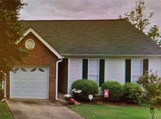 2407 Swallow Ln, Northport, AL 35476