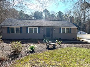 6906 Aplington Rd, Oak Ridge, NC 27310