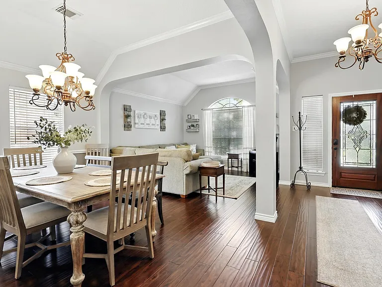 12923 Lady Jane Ct — Photo 3