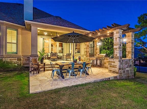 2nd image of 301 Dolcetto Ct