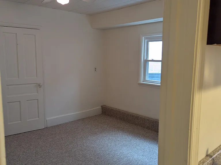 39 E Main St #1 — Photo 12