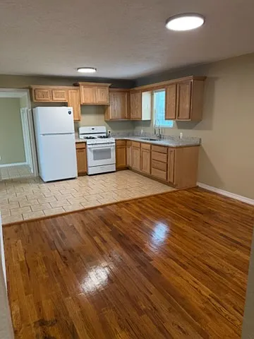 128 E Manana Blvd — Photo 5