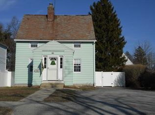 15 Westinghouse Pkwy, Worcester, MA 01606