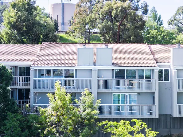 4370 Eagle Peak Rd APT E, Concord, CA 94521