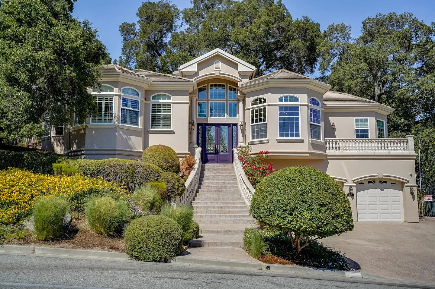 2005 Mantelli Dr photo 1