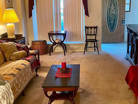 4th image of 2472 Webster Ct