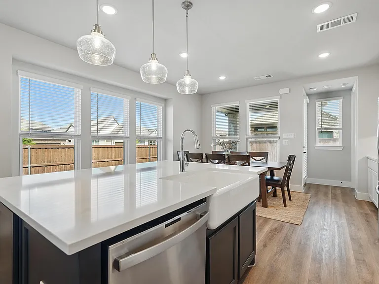 3003 Wind Knot Way — Photo 9