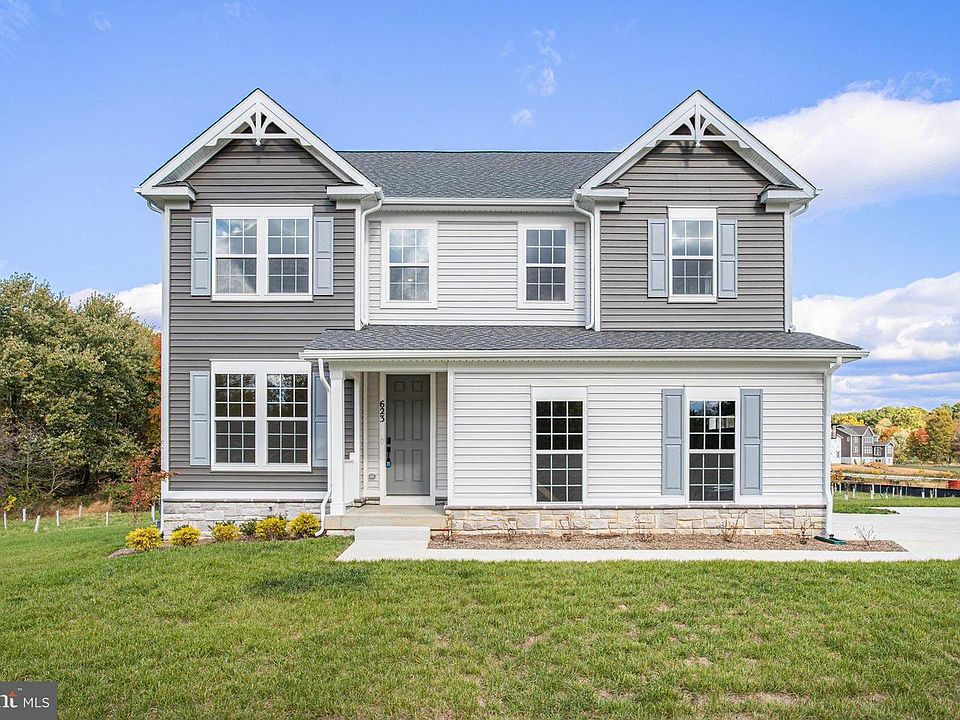 1st image of 623 Berrymans Ln