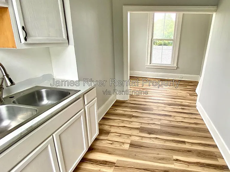 1003 Floyd St #3 — Photo 15